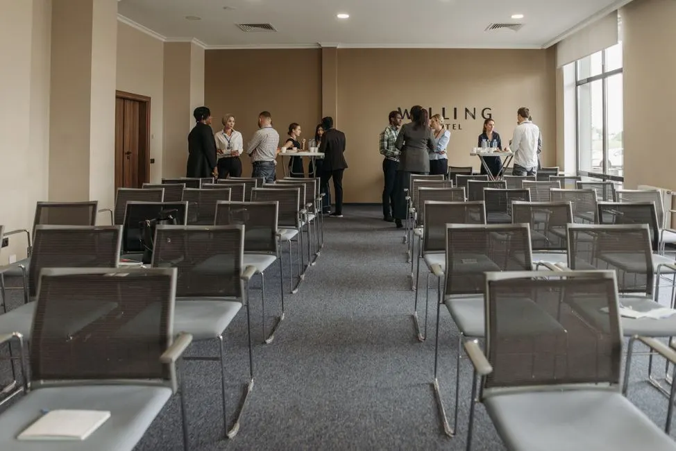 executivos discutindo planos de TI