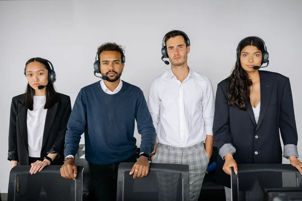 Equipe de suporte TI em escritório São Paulo